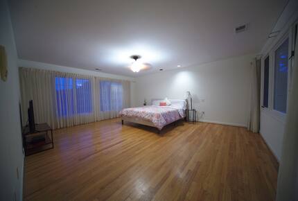 Sophisticated Estate Retreat near Washington, D.C. - Potomac, Maryland