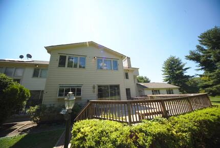 Sophisticated Estate Retreat near Washington, D.C. - Potomac, Maryland