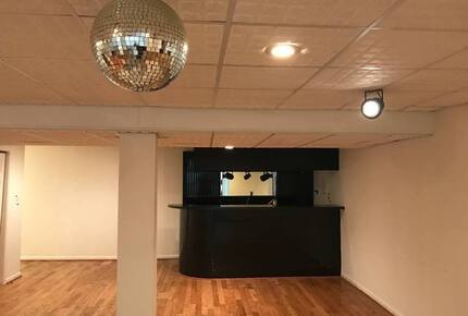 Sophisticated Estate Retreat near Washington, D.C. - Potomac, Maryland