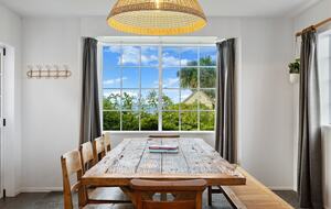 Seaside Elegance in Southland - Riverton / Aparima, New Zealand