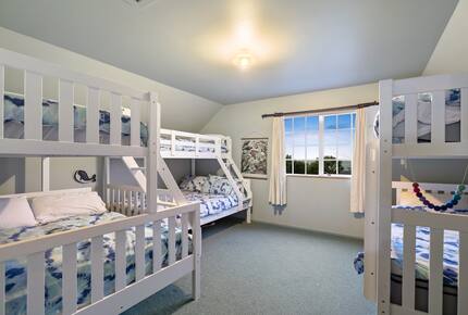 Seaside Elegance in Southland - Riverton / Aparima, New Zealand
