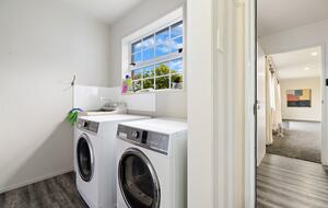 Seaside Elegance in Southland - Riverton / Aparima, New Zealand