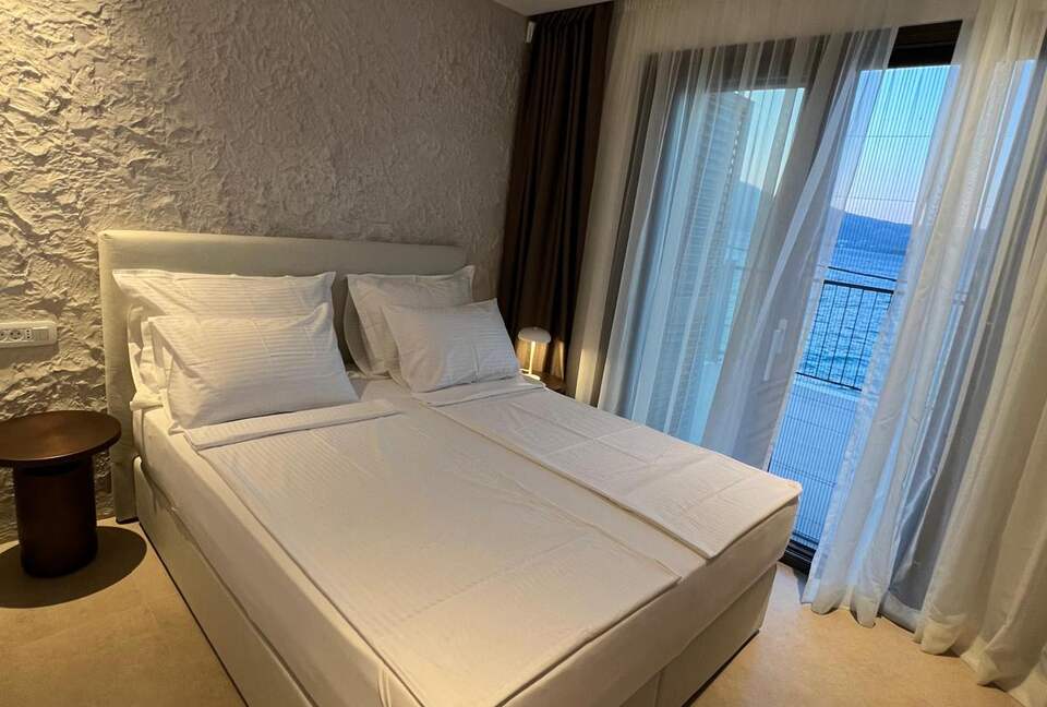Exclusive Waterfront Villa with Panoramic Adriatic Views - Lumbarda, Korčula Island, Croatia