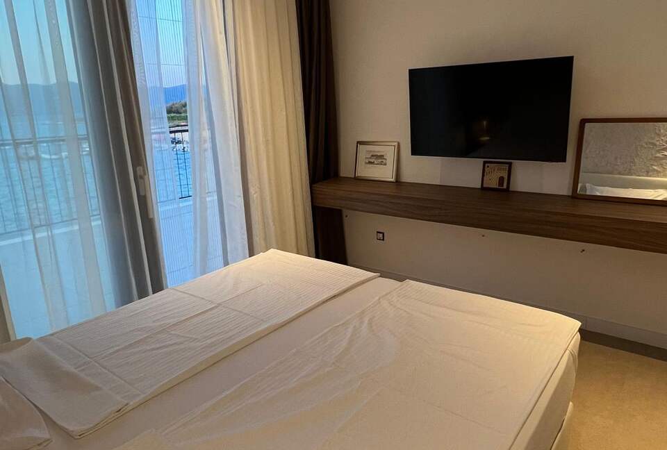 Exclusive Waterfront Villa with Panoramic Adriatic Views - Lumbarda, Korčula Island, Croatia