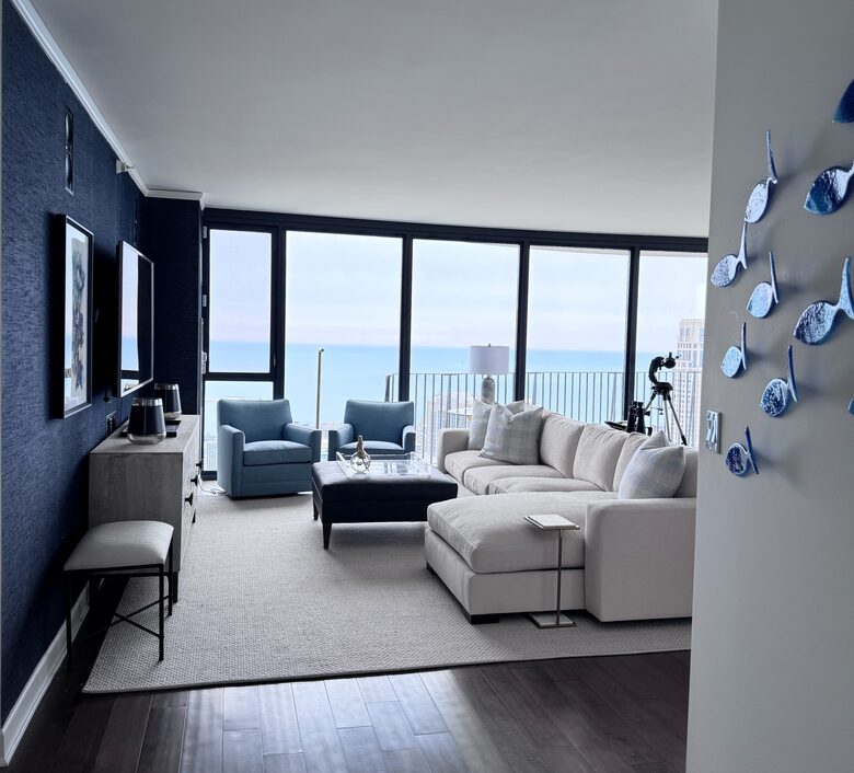 Panoramic Living in the Heart of Chicago - Chicago, Illinois