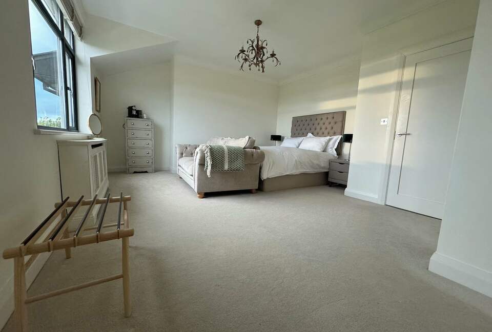 A Luxurious Coastal Retreat Near Galway - Oranmore, Ireland