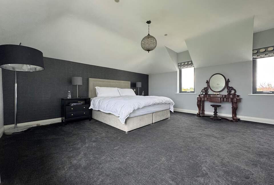 A Luxurious Coastal Retreat Near Galway - Oranmore, Ireland