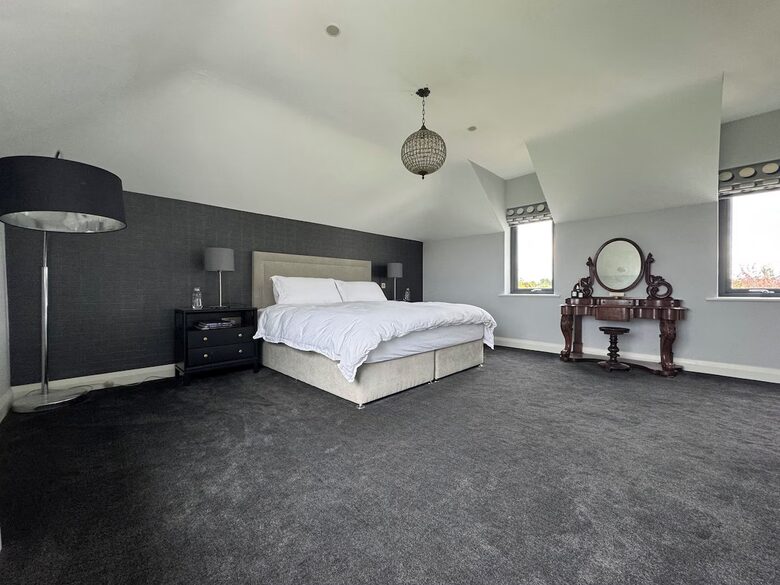 A Luxurious Coastal Retreat Near Galway - Oranmore, Ireland