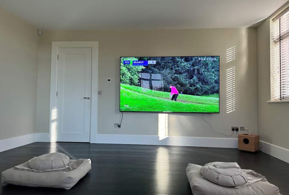 A Luxurious Coastal Retreat Near Galway - Oranmore, Ireland