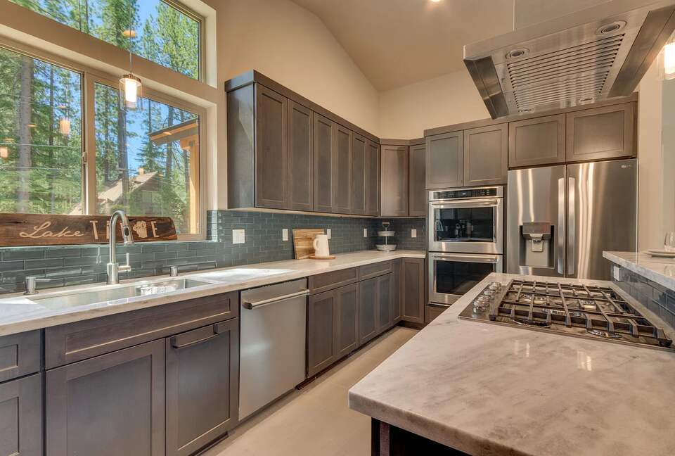 Refined Mountain Retreat with Game Room & Spa - South Lake Tahoe, California