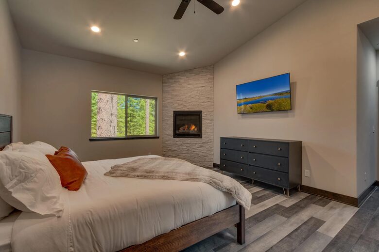 Refined Mountain Retreat with Game Room & Spa - South Lake Tahoe, California