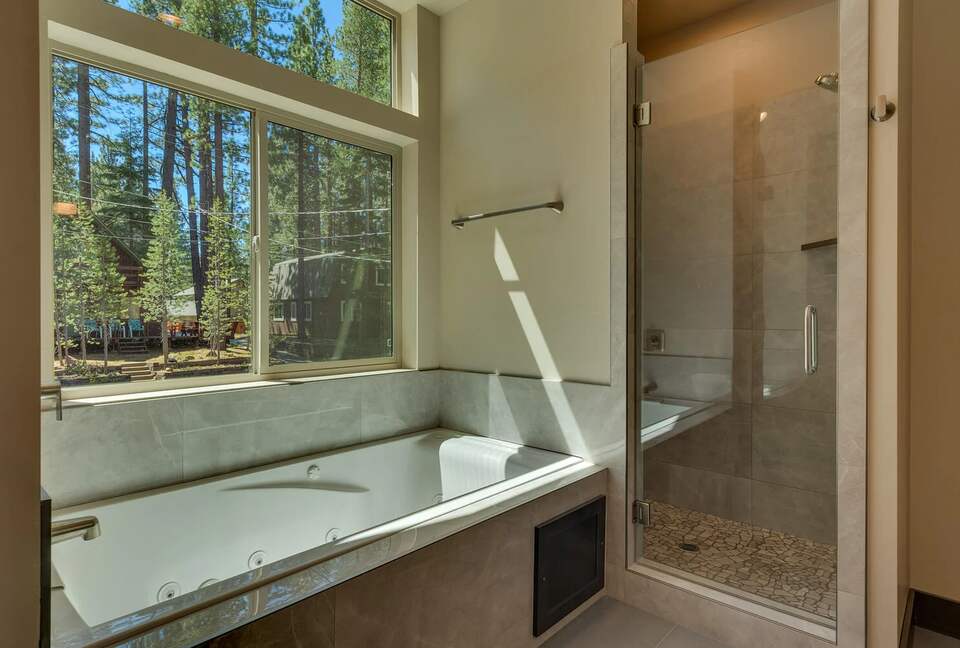 Refined Mountain Retreat with Game Room & Spa - South Lake Tahoe, California