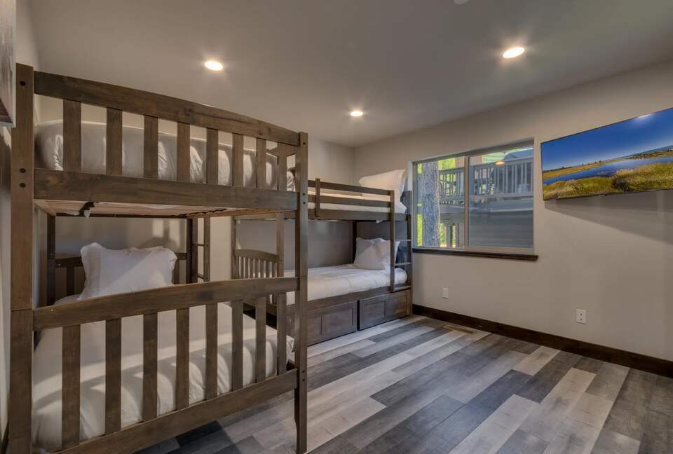 Refined Mountain Retreat with Game Room & Spa - South Lake Tahoe, California