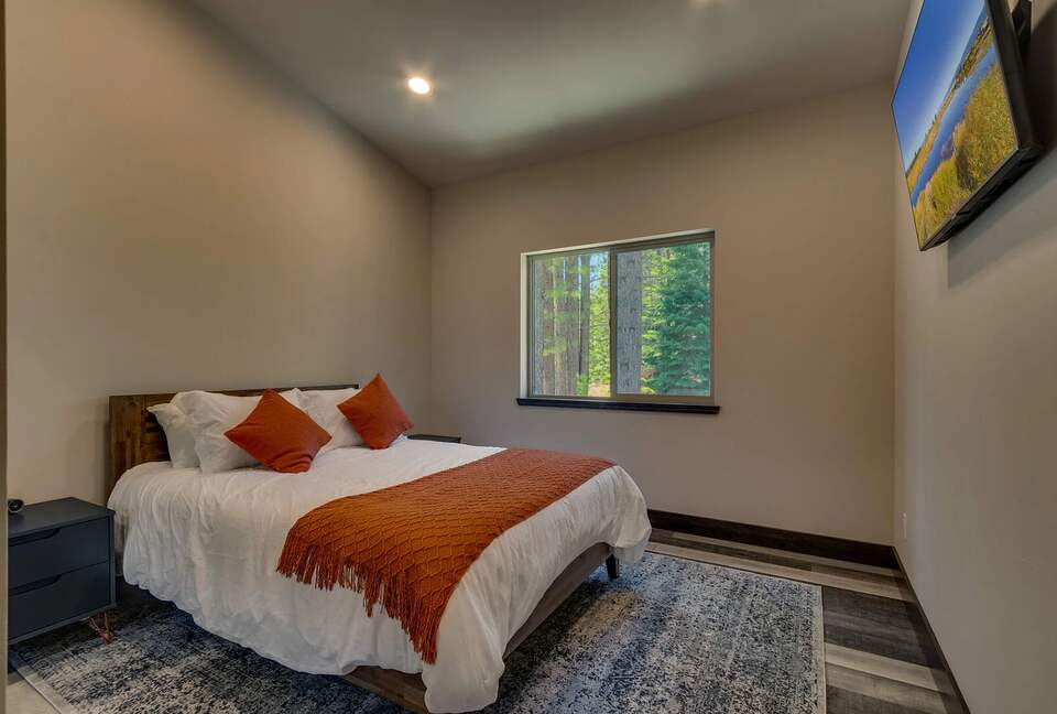 Refined Mountain Retreat with Game Room & Spa - South Lake Tahoe, California