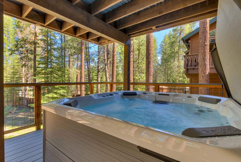 Refined Mountain Retreat with Game Room & Spa - South Lake Tahoe, California