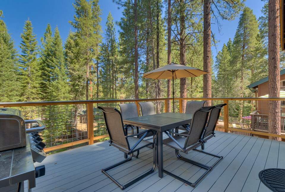 Refined Mountain Retreat with Game Room & Spa - South Lake Tahoe, California