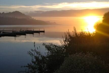 Riverfront Elegance at the Edge of the Wild - Klamath, California