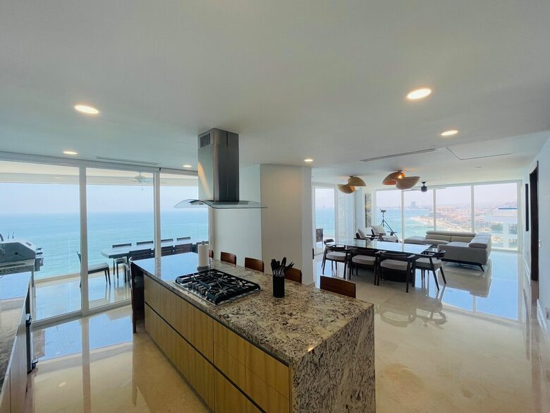 Sophisticated Penthouse with Ocean Views - Puerto Vallarta, Mexico