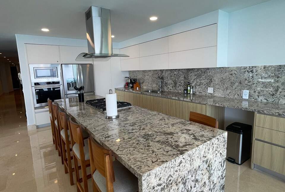 Sophisticated Penthouse with Ocean Views - Puerto Vallarta, Mexico