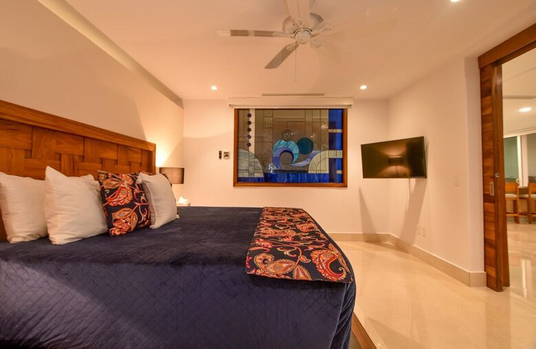 Sophisticated Penthouse with Ocean Views - Puerto Vallarta, Mexico