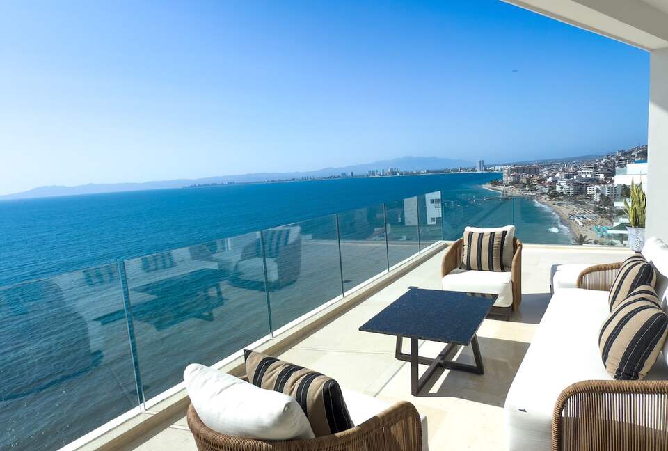 Sophisticated Penthouse with Ocean Views - Puerto Vallarta, Mexico