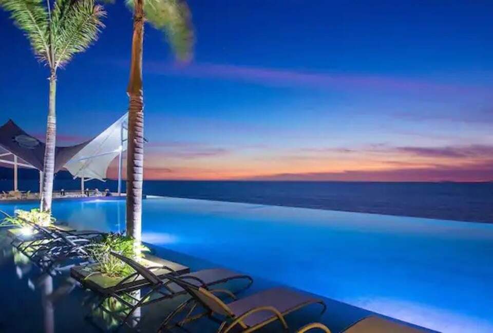 Sophisticated Penthouse with Ocean Views - Puerto Vallarta, Mexico