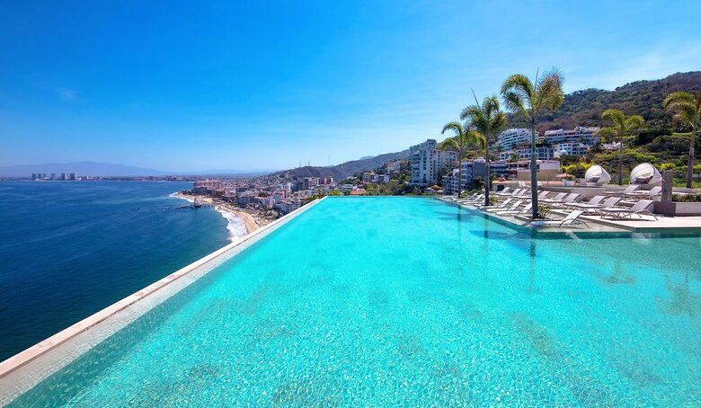 Sophisticated Penthouse with Ocean Views - Puerto Vallarta, Mexico