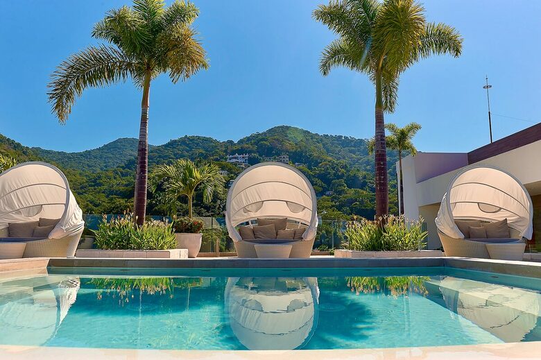 Sophisticated Penthouse with Ocean Views - Puerto Vallarta, Mexico