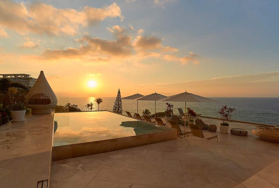 Sophisticated Penthouse with Ocean Views - Puerto Vallarta, Mexico