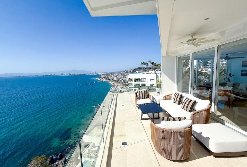 Sophisticated Penthouse with Ocean Views - Puerto Vallarta, Mexico