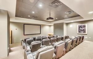 Panoramic Living in the Heart of Chicago - Chicago, Illinois