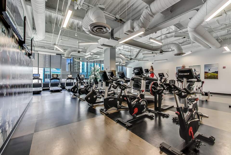 Panoramic Living in the Heart of Chicago - Chicago, Illinois
