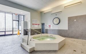 Panoramic Living in the Heart of Chicago - Chicago, Illinois