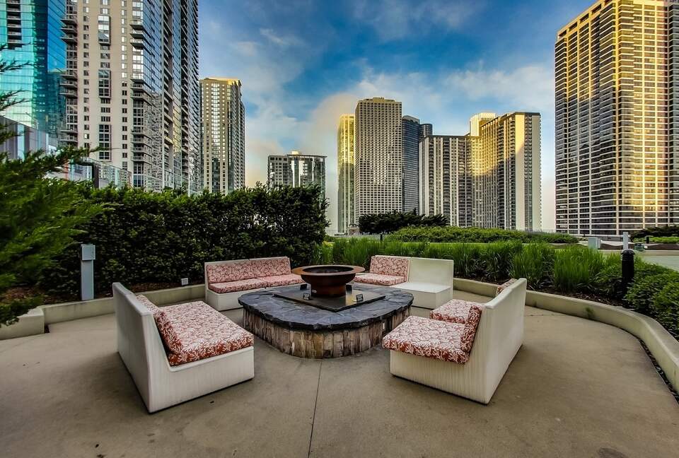 Panoramic Living in the Heart of Chicago - Chicago, Illinois