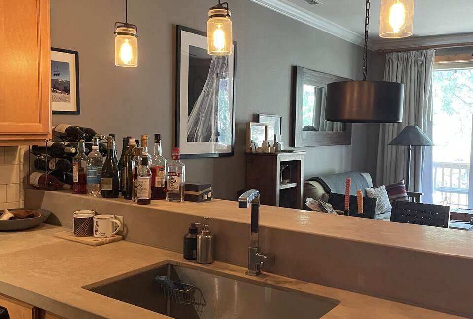 Stylish Truckee Getaway Close to Skiing - Truckee, California