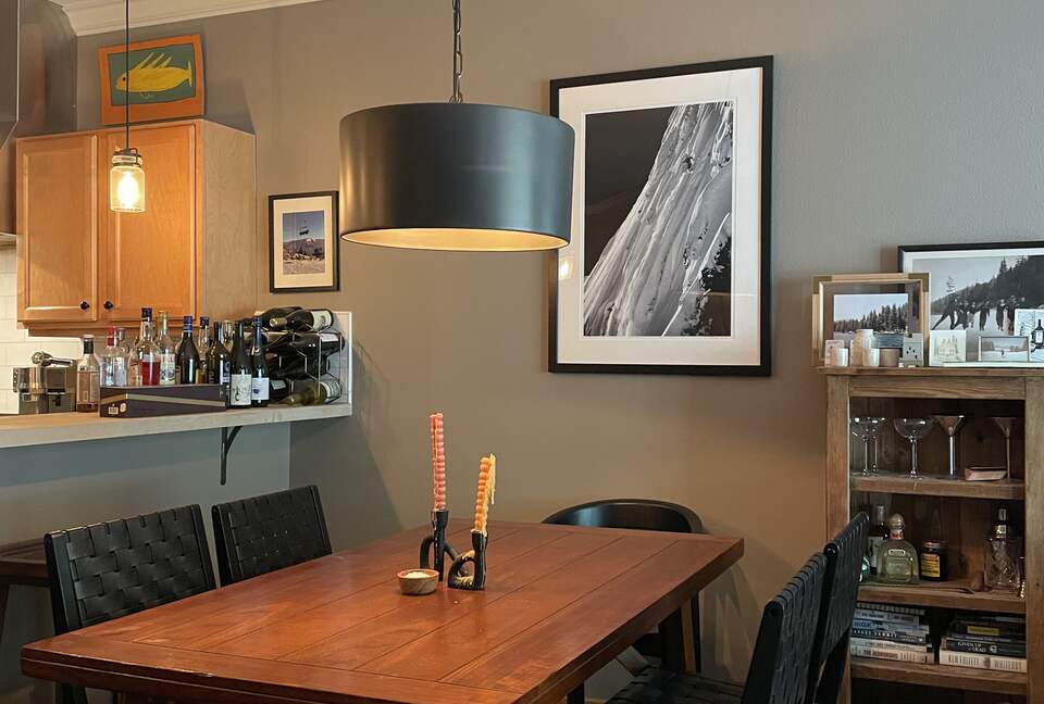 Stylish Truckee Getaway Close to Skiing - Truckee, California