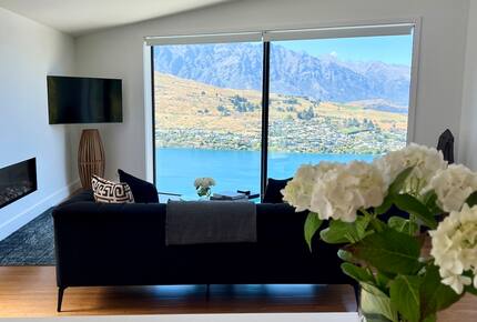 Soak, Sip, and Stay | Romantic Views Over Lake Wakatipu - Queenstown, New Zealand