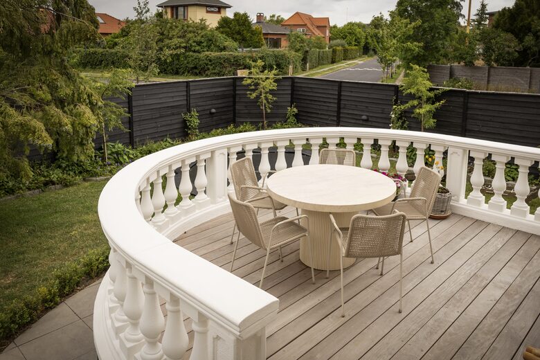 Elegant Three-Story Townhome Near Copenhagen’s Best Attractions - Copenhagen, Denmark