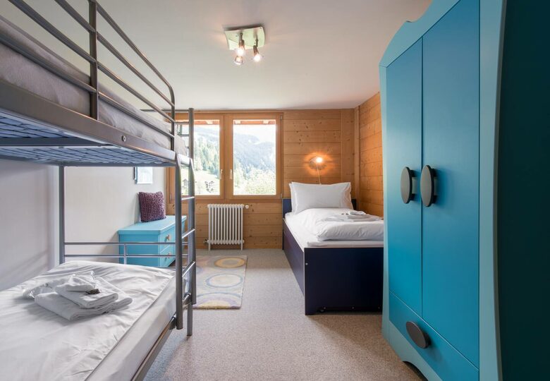 A Sophisticated Mountain Retreat in Wengen - Wengen, Switzerland