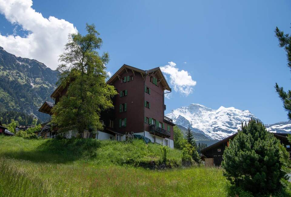 A Sophisticated Mountain Retreat in Wengen - Wengen, Switzerland