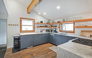 Historic Charm Meets Modern Comfort in Park City - Park City, Utah