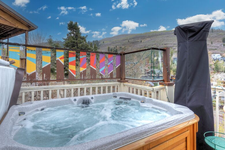 Historic Charm Meets Modern Comfort in Park City - Park City, Utah