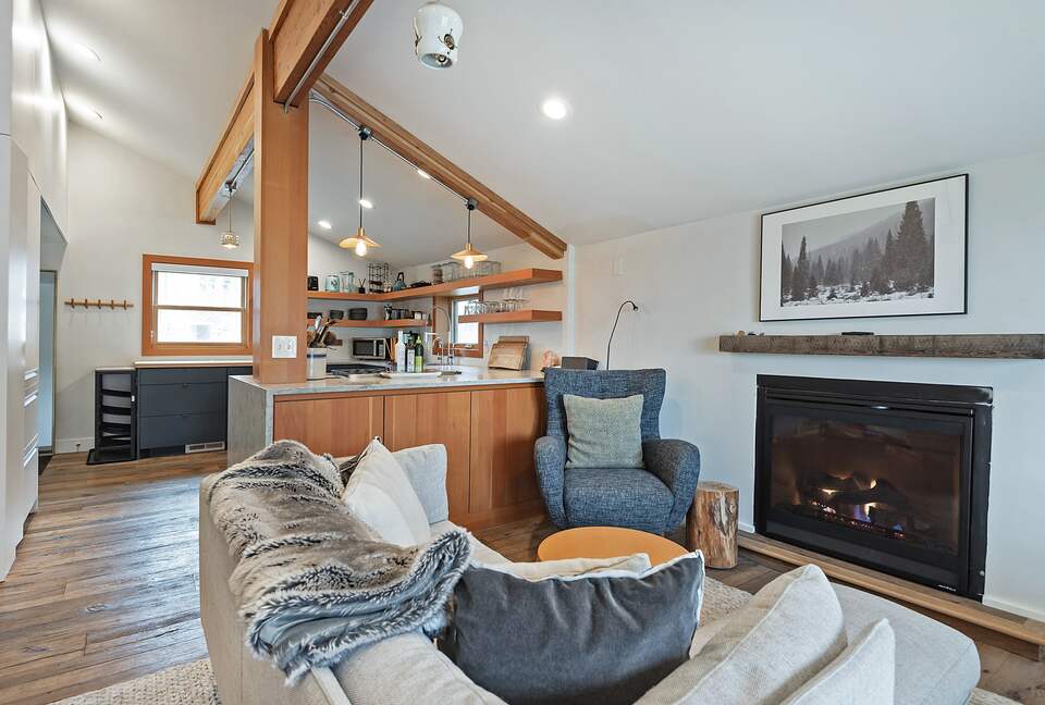 Historic Charm Meets Modern Comfort in Park City - Park City, Utah