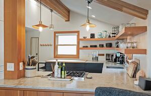 Historic Charm Meets Modern Comfort in Park City - Park City, Utah