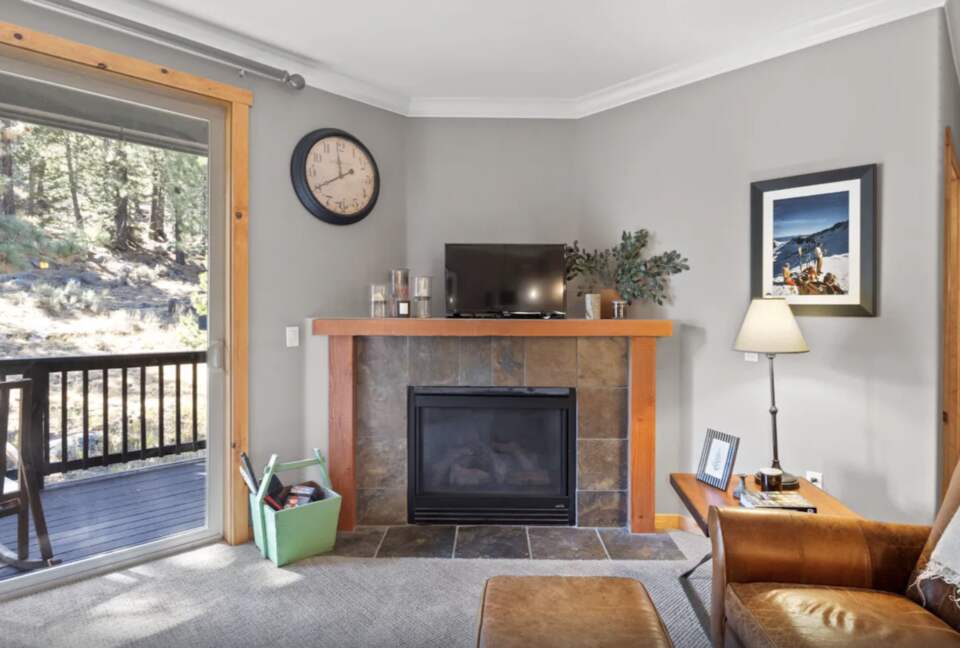 Stylish Truckee Getaway Close to Skiing - Truckee, California