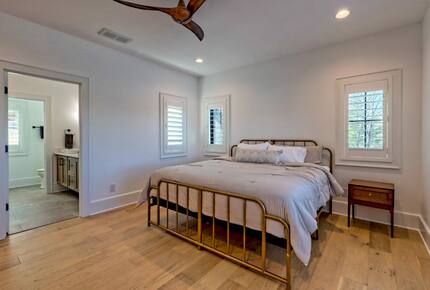 Sunset Views and Sophisticated Lakefront Living - Hayesville, North Carolina
