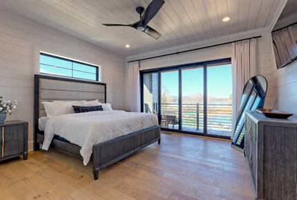 Sunset Views and Sophisticated Lakefront Living - Hayesville, North Carolina