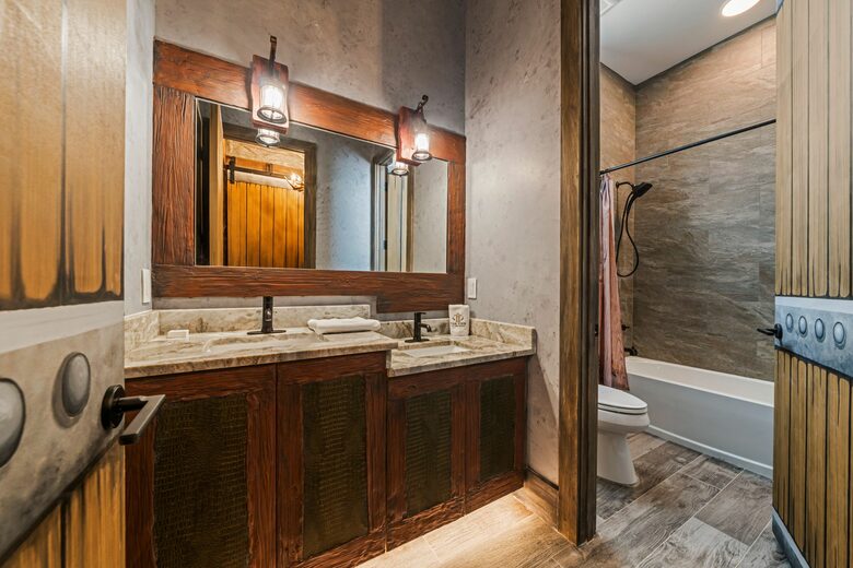 Reunion Elevated Elegance - Reunion, Florida