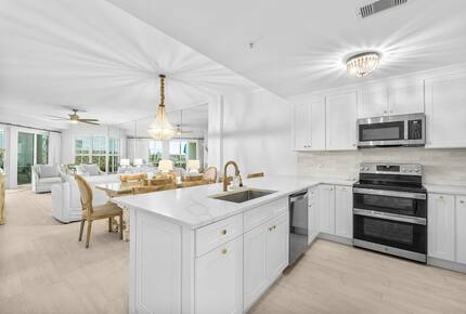 Elegant Ground-Floor Condo Steps from the Gulf - Santa Rosa Beach, Florida