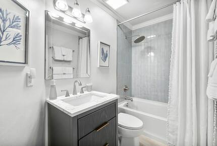 Elegant Ground-Floor Condo Steps from the Gulf - Santa Rosa Beach, Florida